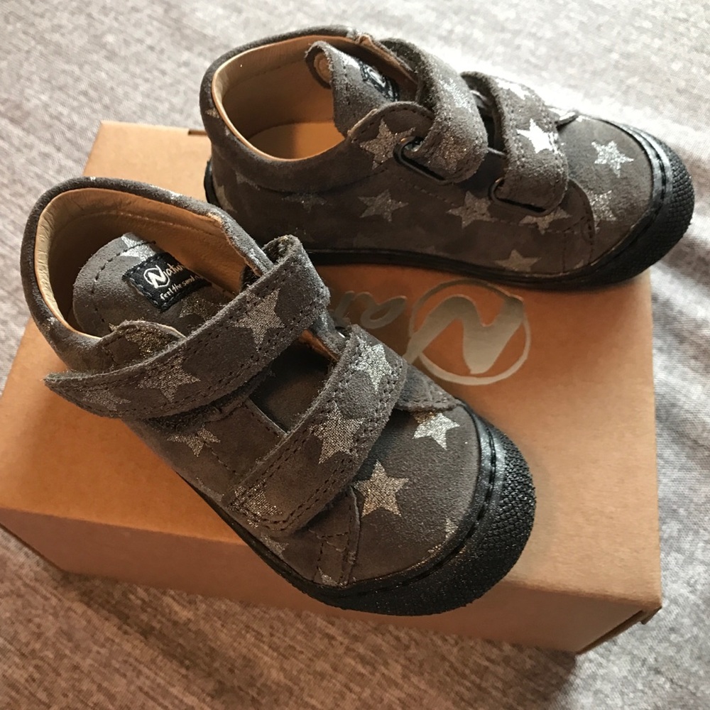 Narurino Cocoon Baby Toddler Girl Shoes, size 7